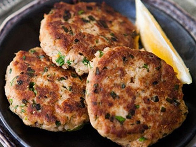 ΜΠΙΦΤΕΚΙΑ τόνου