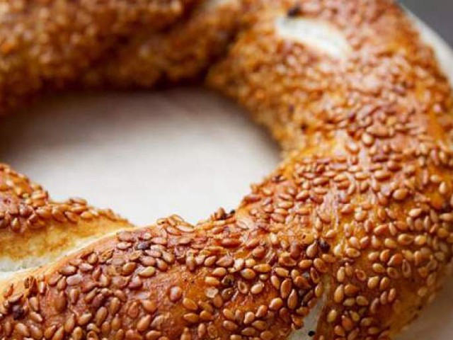 ΚΟΥΛΟΥΡΙ ΘΕΣΣΑΛΟΝΙΚΗΣ γεμιστό με τόνο