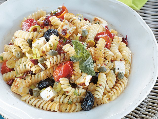 ΧΩΡΙΑΤΙΚΗ ΣΑΛΑΤΑ με βίδες