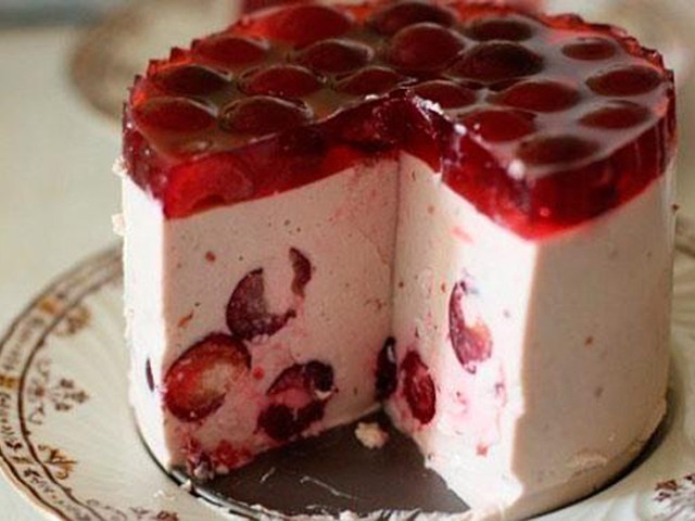 ΣΟΥΦΛΕ με κεράσια