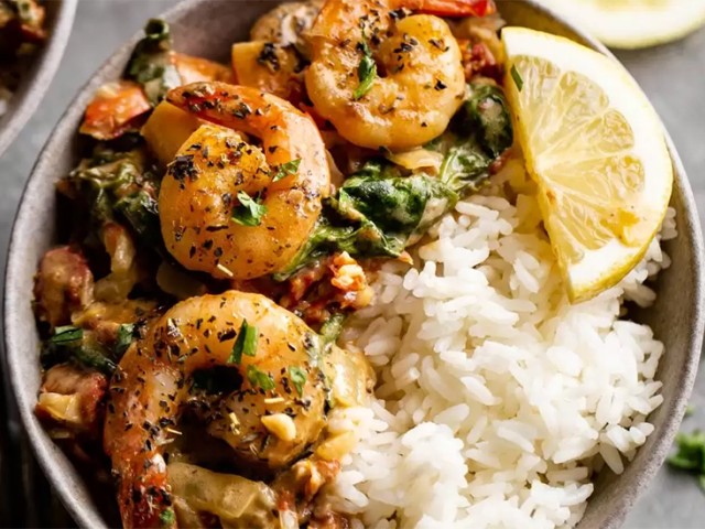 ΜΠΑΣΜΑΤΙ με σπανάκι & γαρίδες