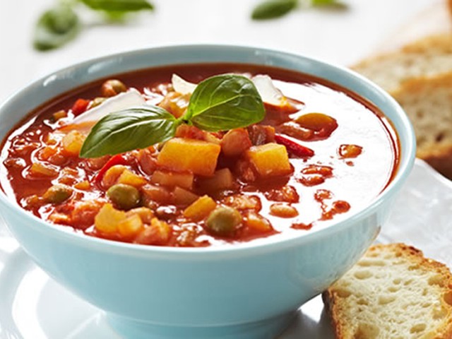 ΦΑΣΟΛΑΔΑ με λαχανικά