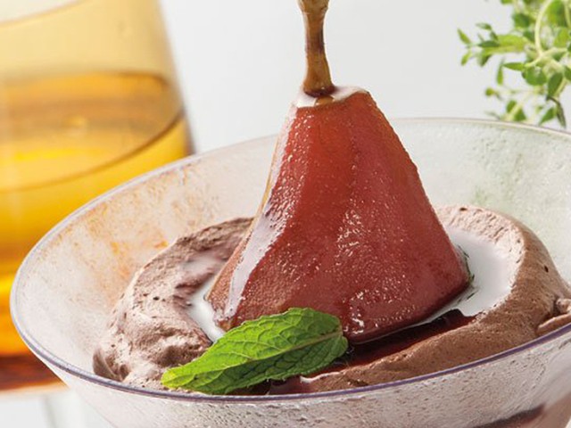 ΜΟΥΣ μαύρης σοκολάτας με αχλάδι