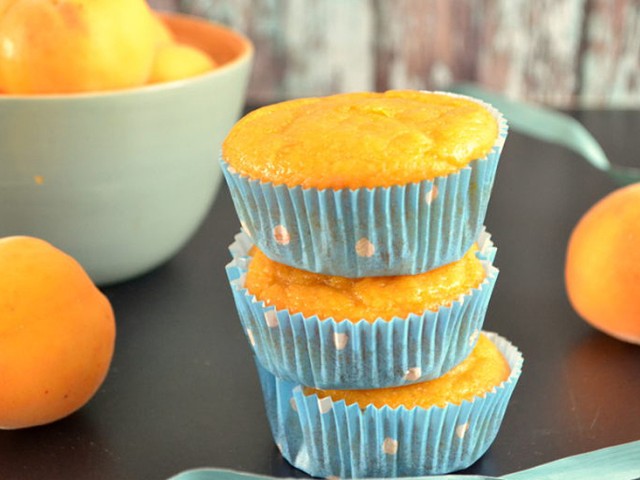 ΜΑΦΙΝ με βερίκοκα & καρύδα